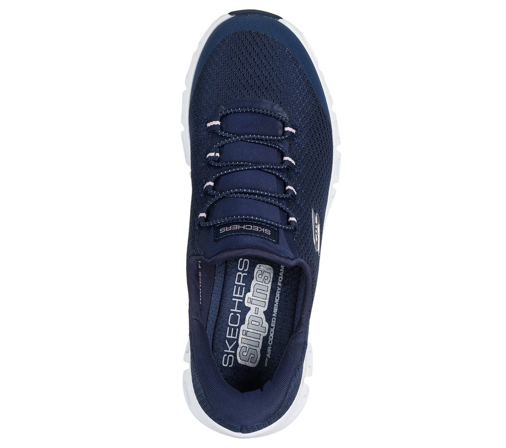 Women Skechers Slip-ins: Glide-Step - Pursuit