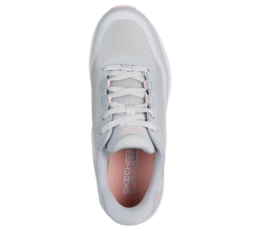 Women Skechers Slip-ins: GO GOLF Flight