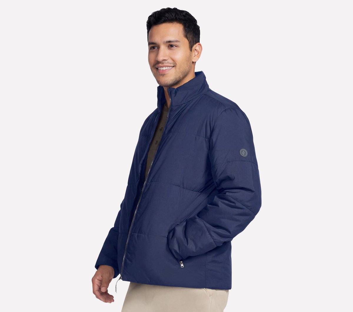 Men Skechers GO SHIELD Cozy Fit Traverse Down Jacket