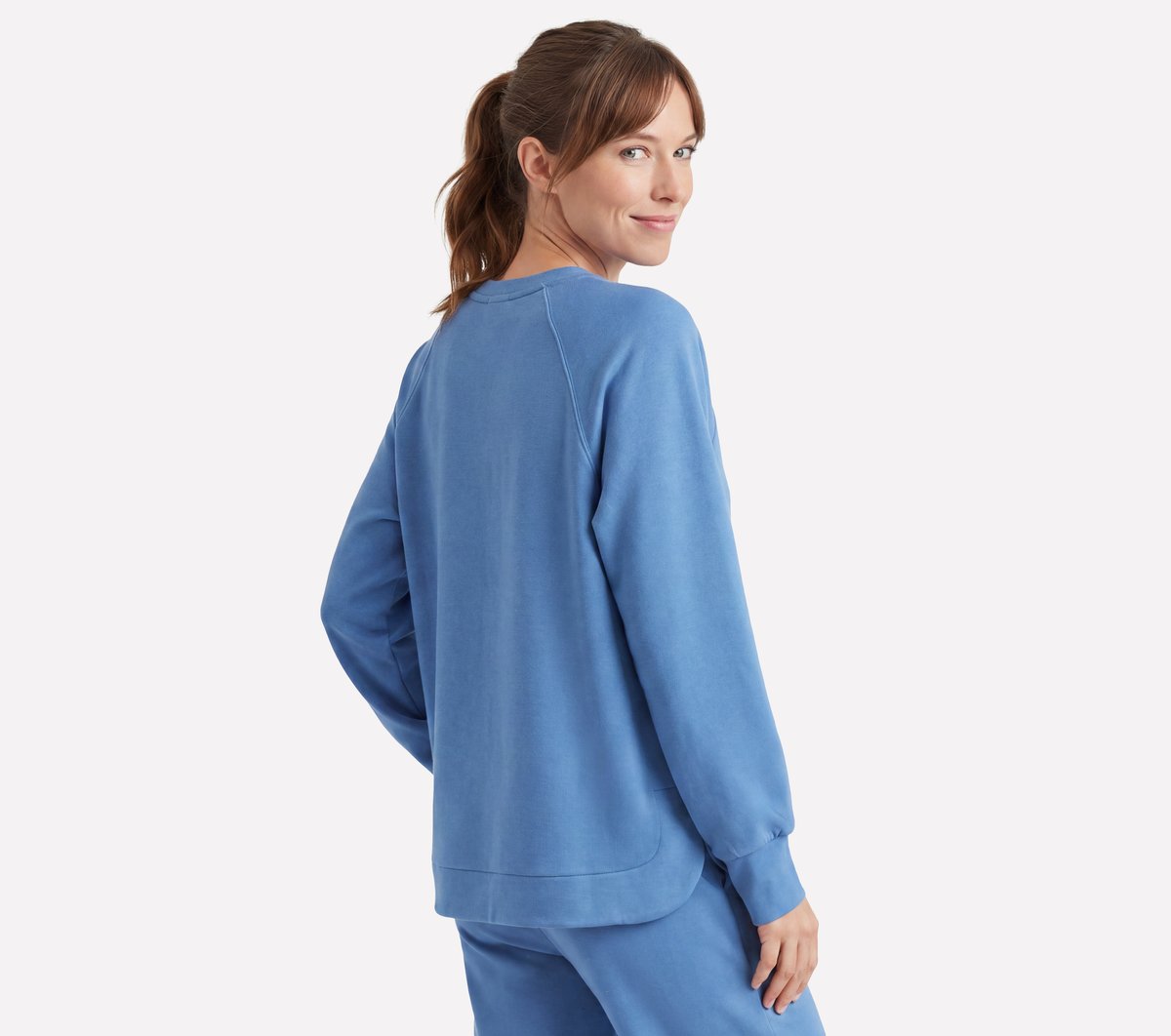 Women Skechers Cozy Luxe Crewneck