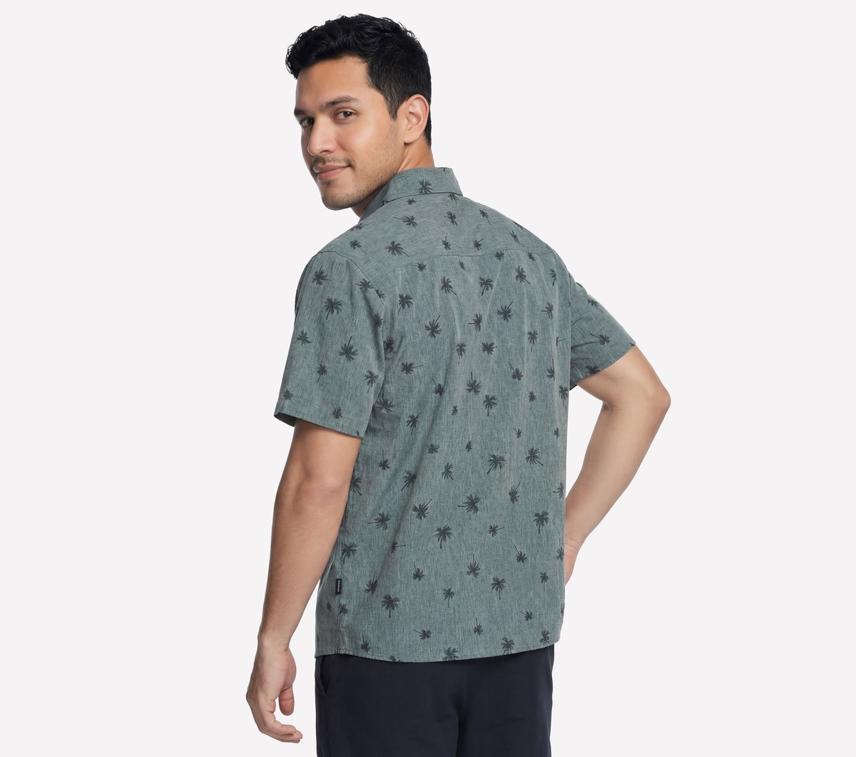 Men Skechers The GO WALK Air Printed Short Sleeve Shirt
