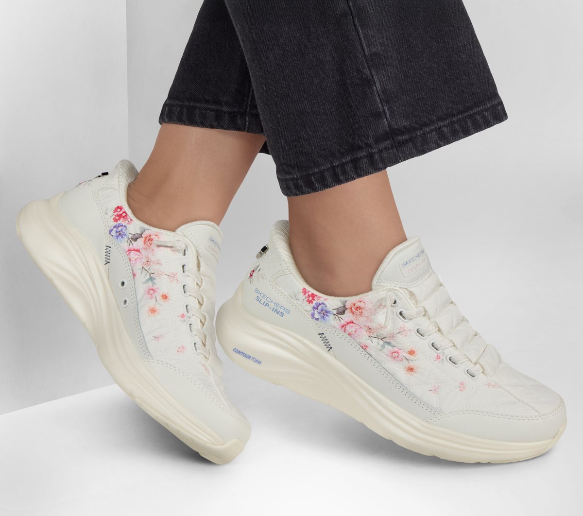 Women Skechers Slip-ins: Contour Foam - Cozy Fit Gentle Bloom
