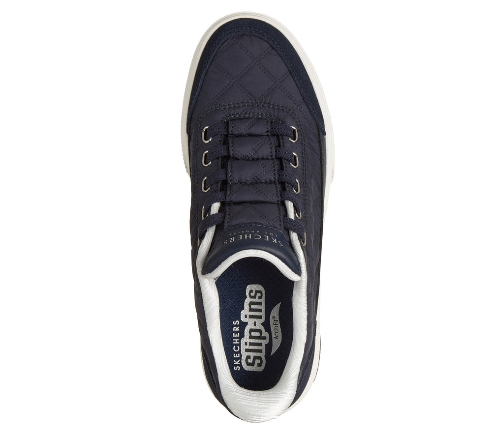 Women Skechers Slip-ins: Arch Fit Arcade - Cozy Fit Cuddle Steps