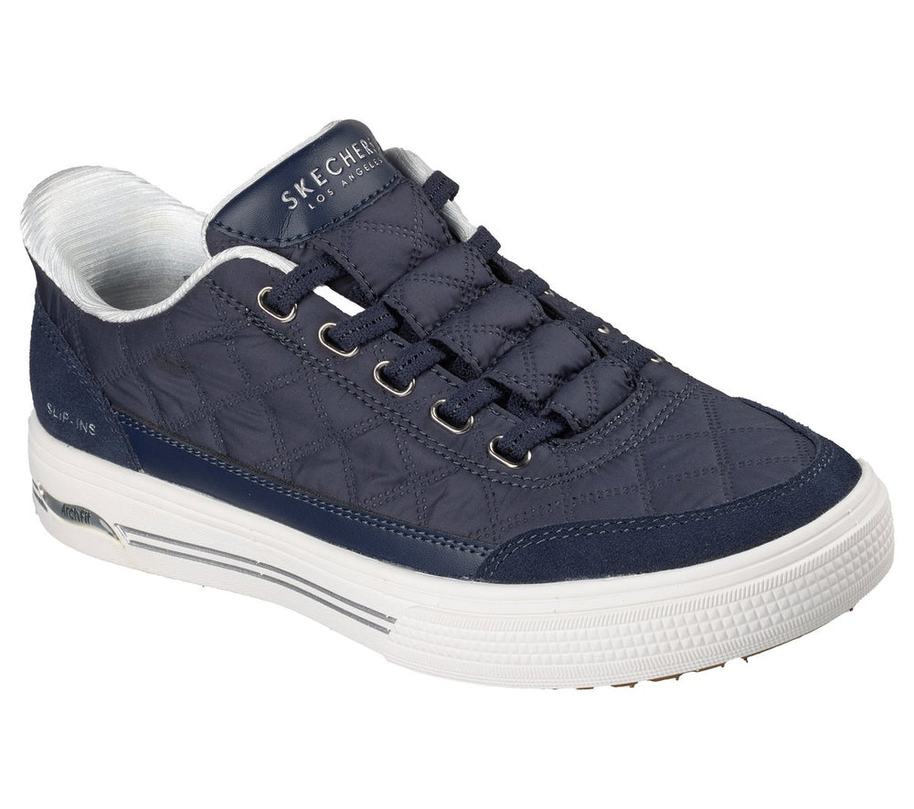 Women Skechers Slip-ins: Arch Fit Arcade - Cozy Fit Cuddle Steps