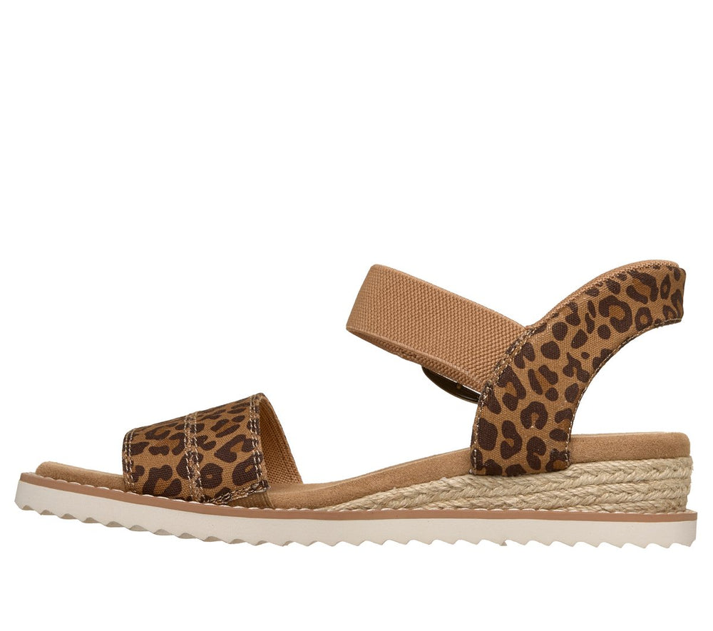 Women Skechers Slip-ins: BOBS Desert Kiss - Safari Stepper