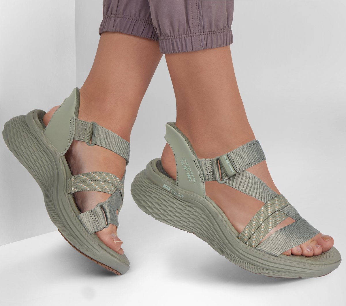 Women Skechers Slip-ins: Max Cushioning Elite 2.0 Sandal - Emery