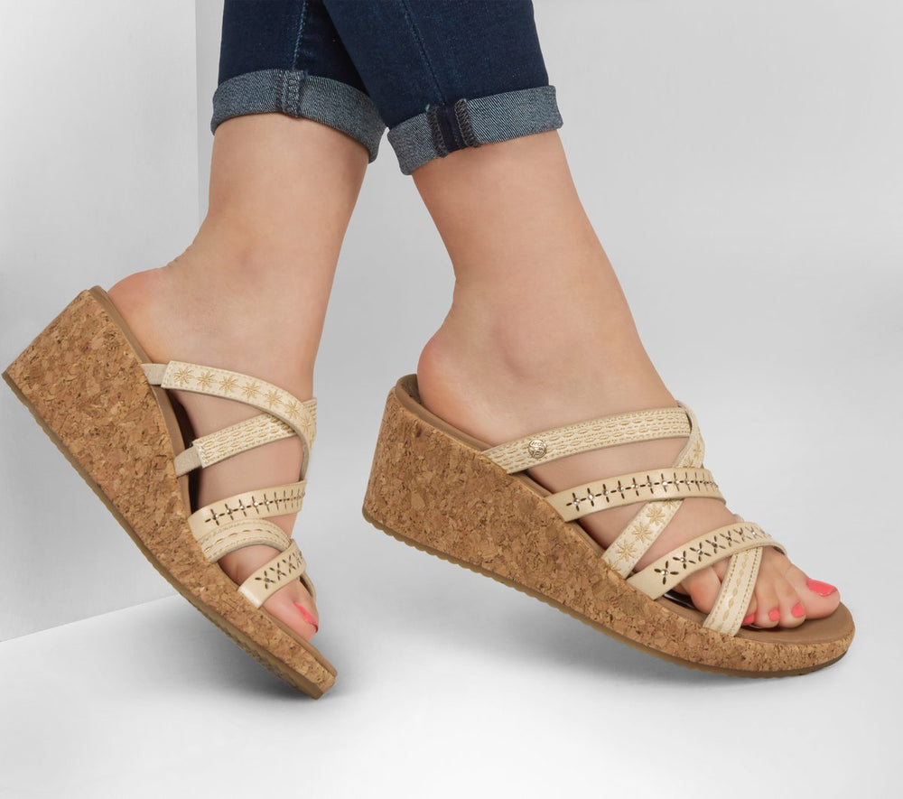 Women Skechers Arch Fit Beverlee 2.0 - Tigger Posse 2.0