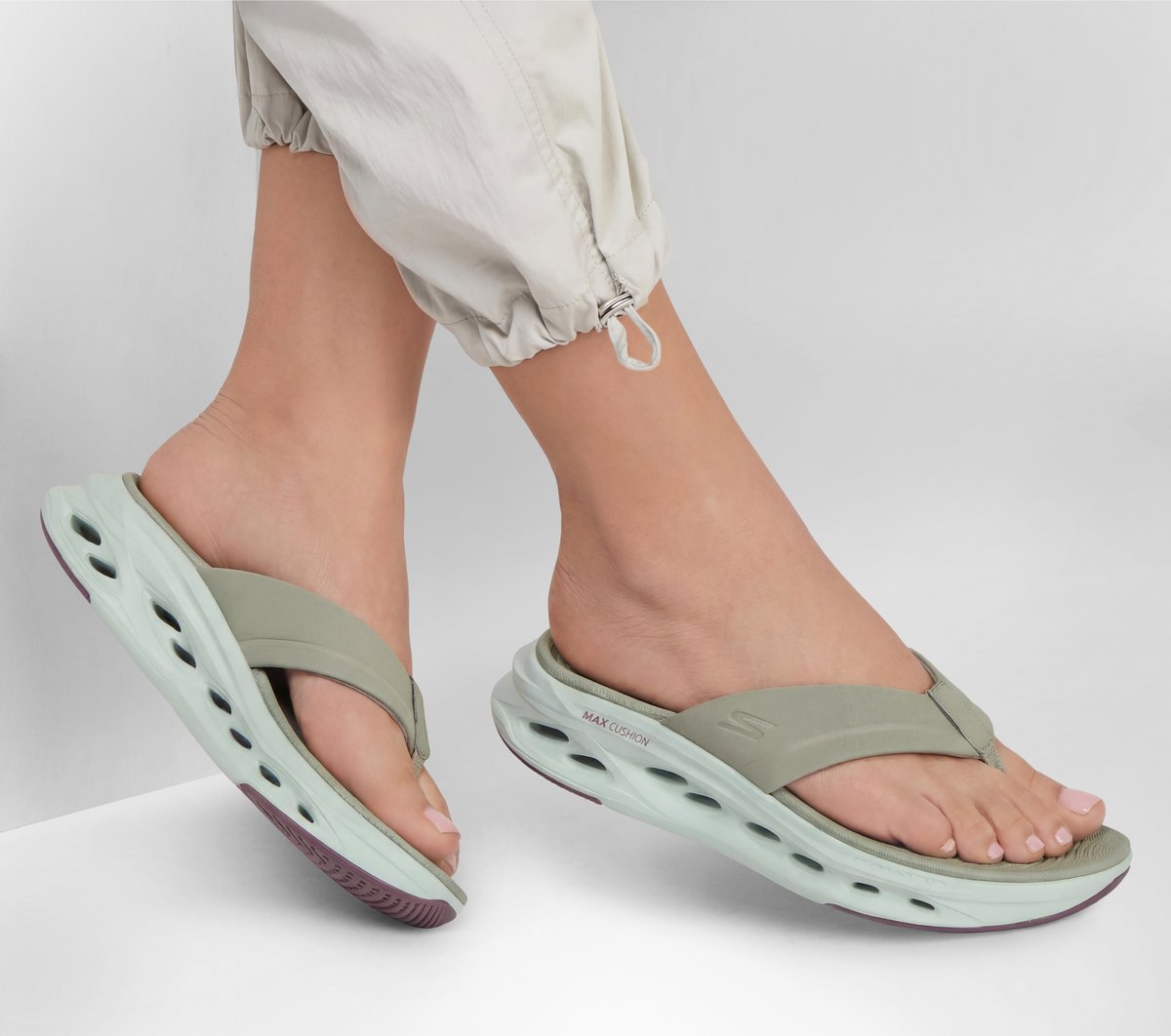 Women Skechers Max Cushioning Glide-Step Sandal - Audra