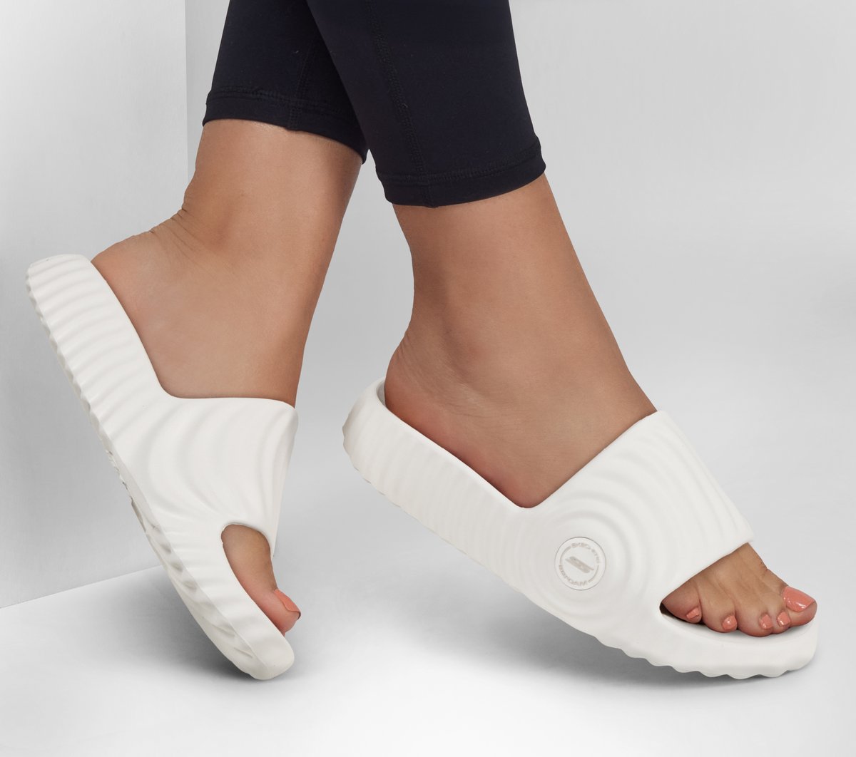 Women Skechers GO FOAM Arch Fit Craze - Kai