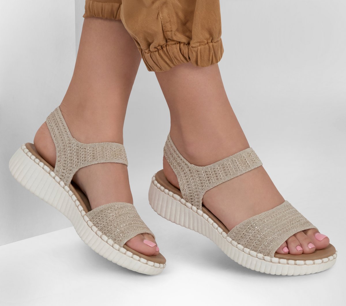 Women Skechers Wilshire Blvd - Summertime Inspo
