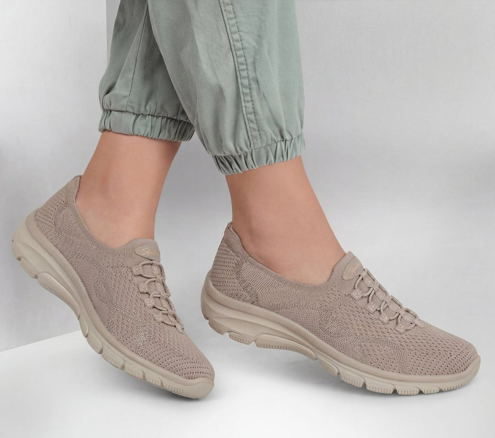 Women Skechers Relaxed Fit: Easy Going - Sweet Streak