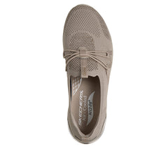 Women Skechers Arch Fit Sunny - Flutter Step