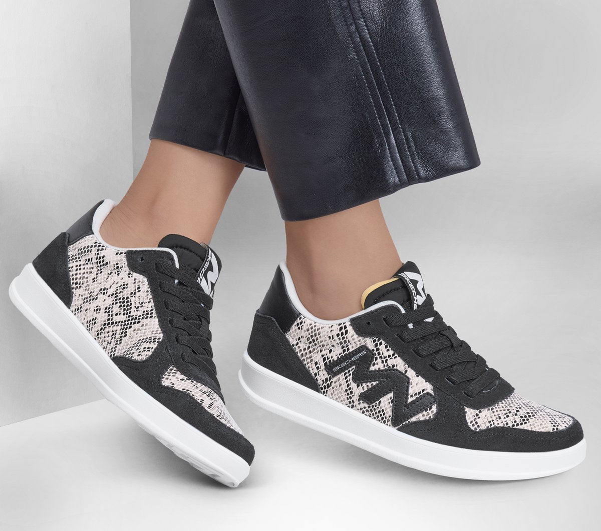 Women Skechers Mark Nason: New Wave Cup - Palms