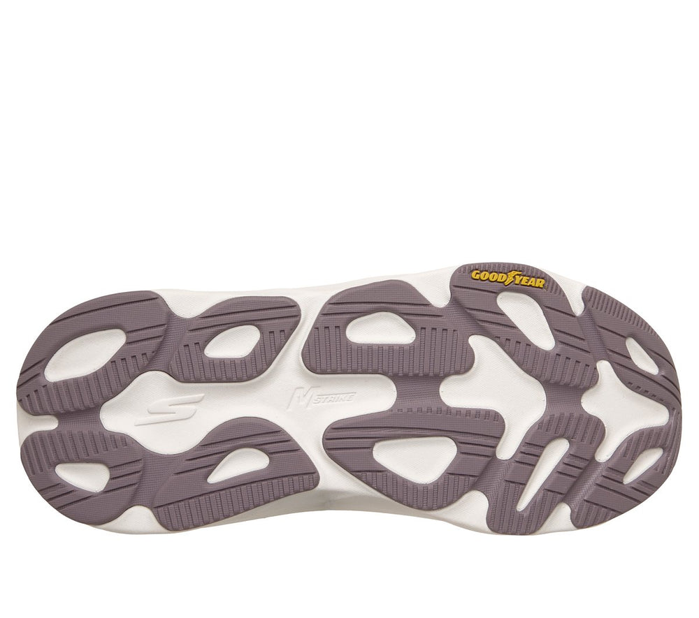 Women Skechers Max Run - Pacewave