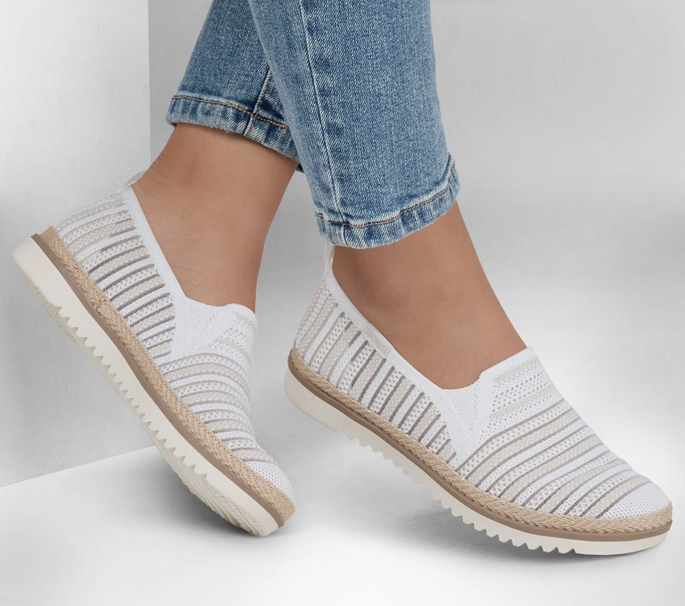 Women Skechers BOBS Flexpadrille LO - So Chic