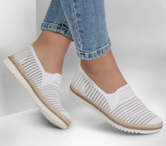 Women Skechers BOBS Flexpadrille LO - So Chic